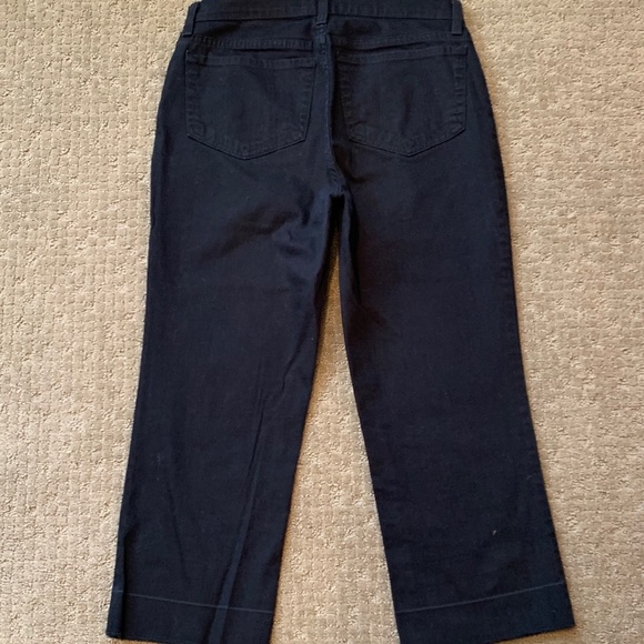 NYDJ lift & tuck crop jean black size 6 - Picture 2 of 8